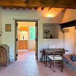 Historic Church In Tuscany With Panoramic Views Dom wakacyjny *